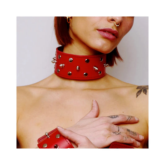 Collier en Cuir avec Pics - Rouge